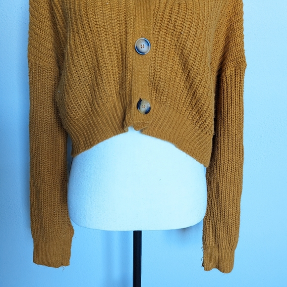 Love Change Italy orange cropped long sleeve knit button up sweater size M - Picture 4 of 8